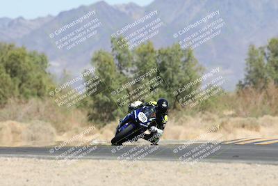 media/Apr-20-2025-CVMA (Sun) [[39090e8767]]/Race 16-Formula Middleweight/